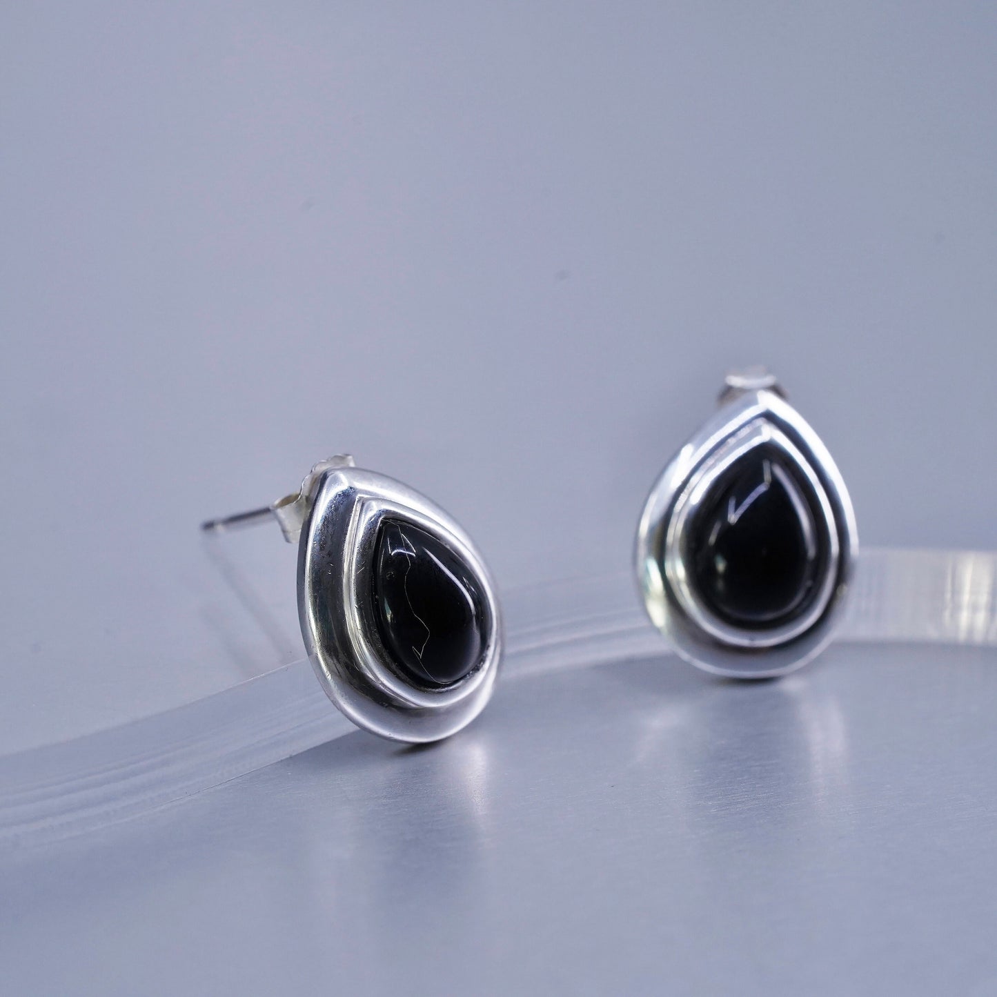 Vintage Sterling 925 silver handmade earrings, studs with teardrop onyx