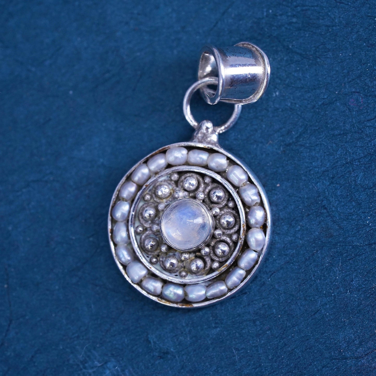 Vintage Sterling 925 silver handmade circle pendant with moonstone and pearls