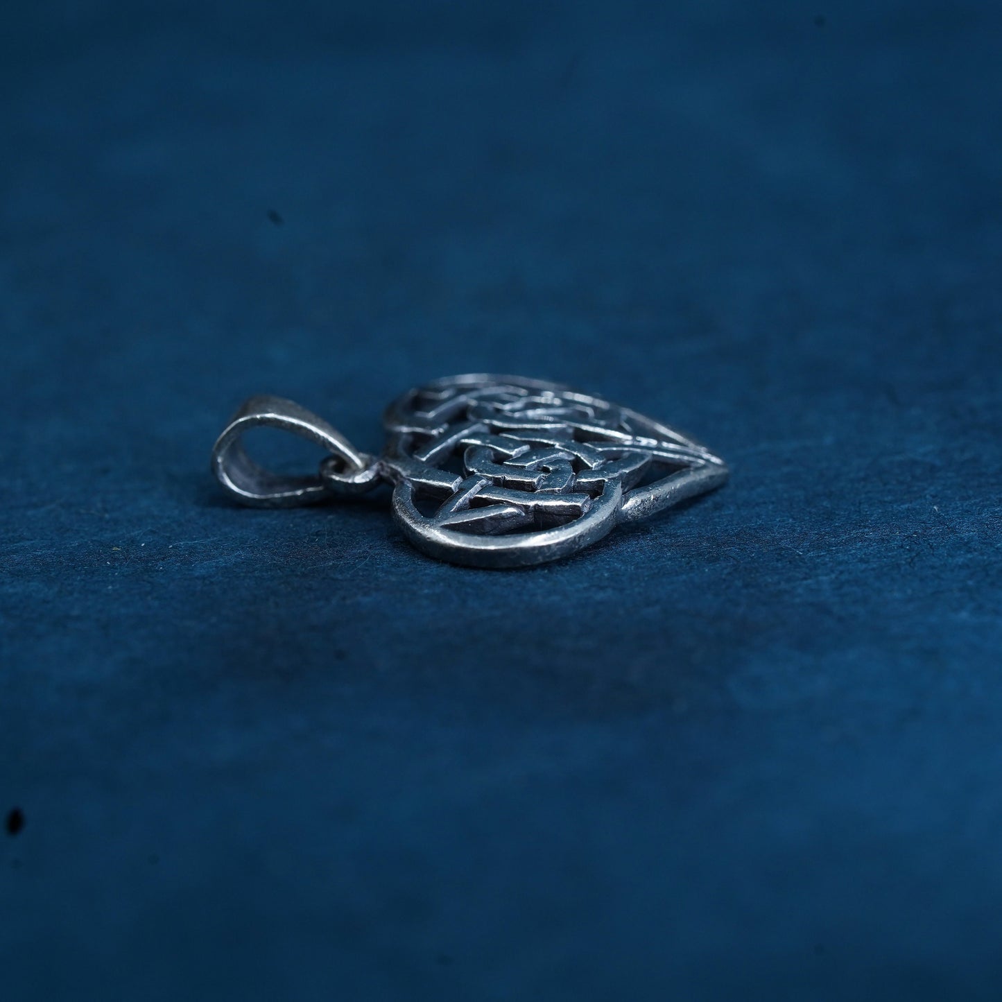 Irish Sterling silver handmade pendant, 925 Celtic knot heart charm