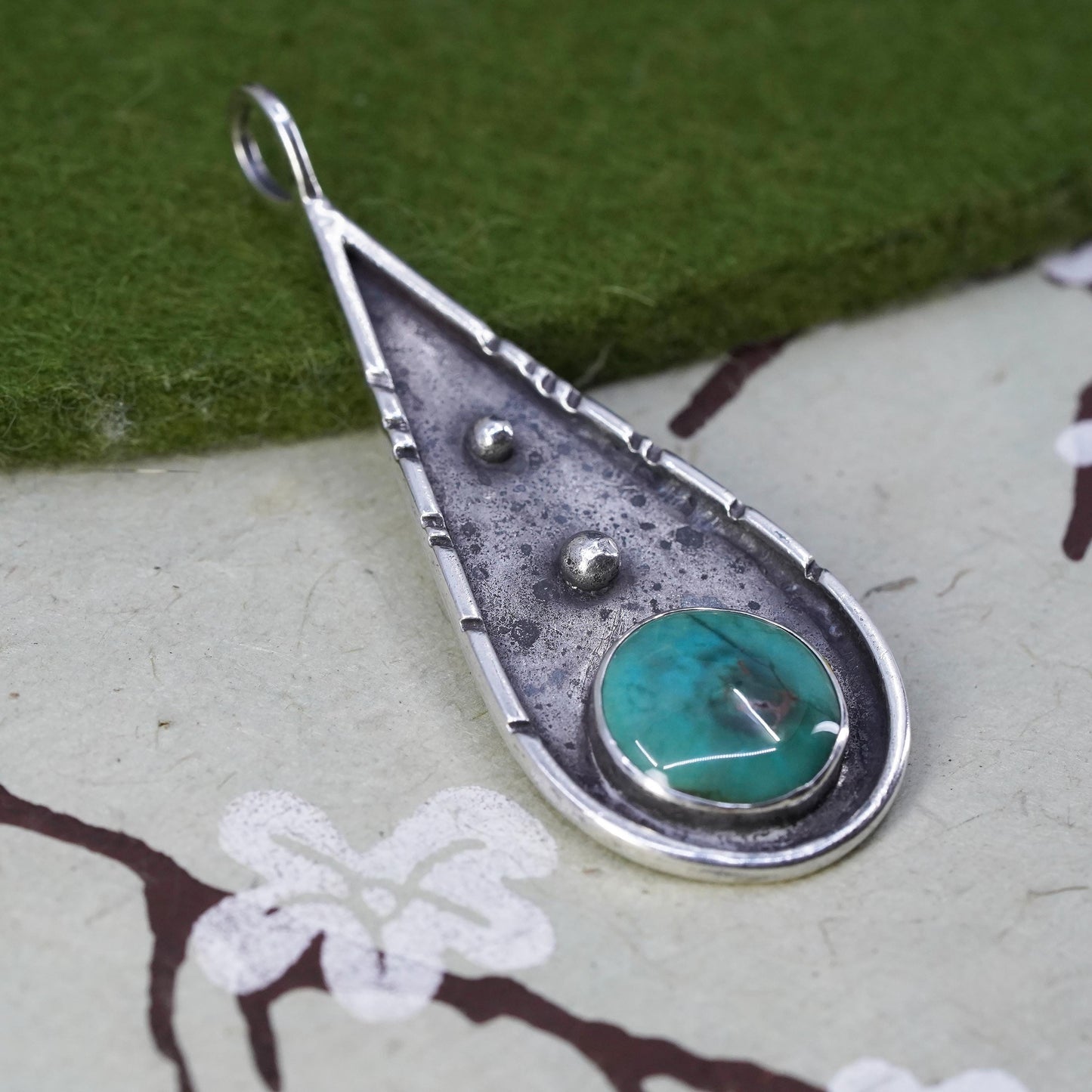 Native American Navajo Sterling 925 silver handmade teardrop pendant turquoise