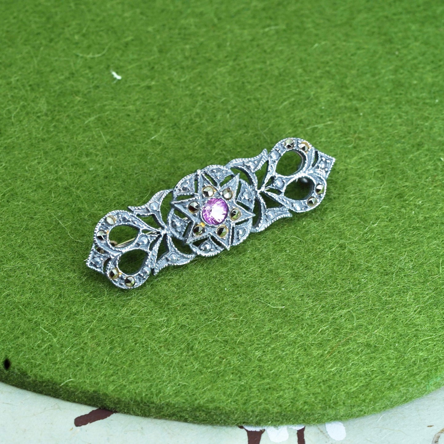 Sterling 925 silver handmade filigree brooch with pink crystal and marcasite