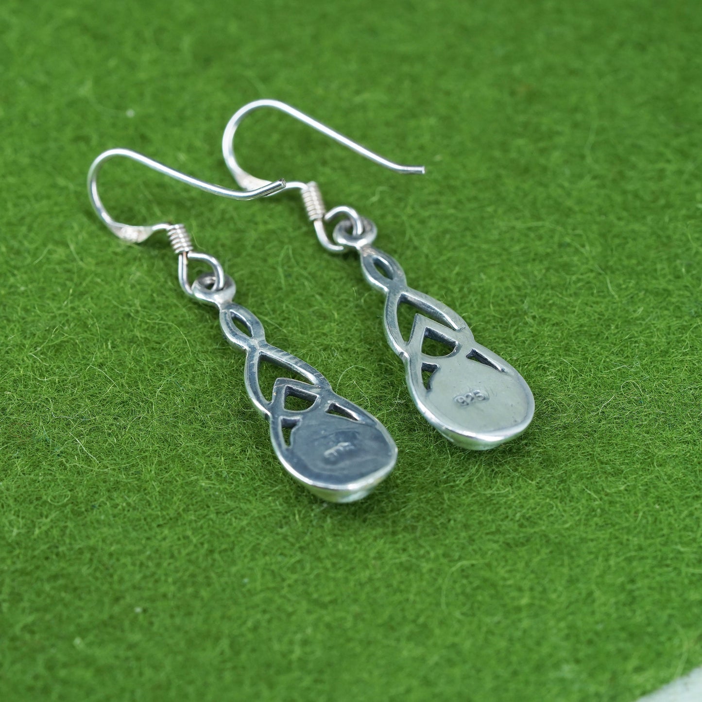 Vintage Irish Sterling silver earrings, 925 silver whirl waves dangles and jade