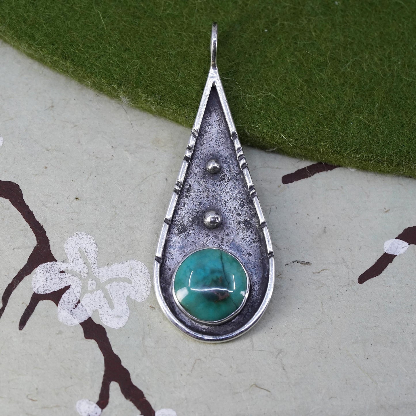 Native American Navajo Sterling 925 silver handmade teardrop pendant turquoise