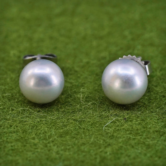 Vintage sterling silver earrings, 925 studs with gray pearl