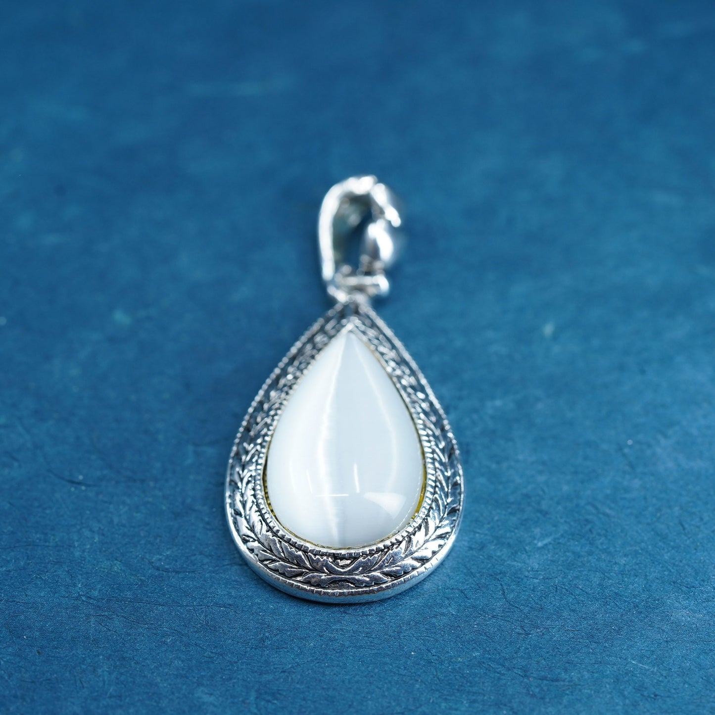 Vintage sterling 925 silver handmade teardrop pendant with amethyst