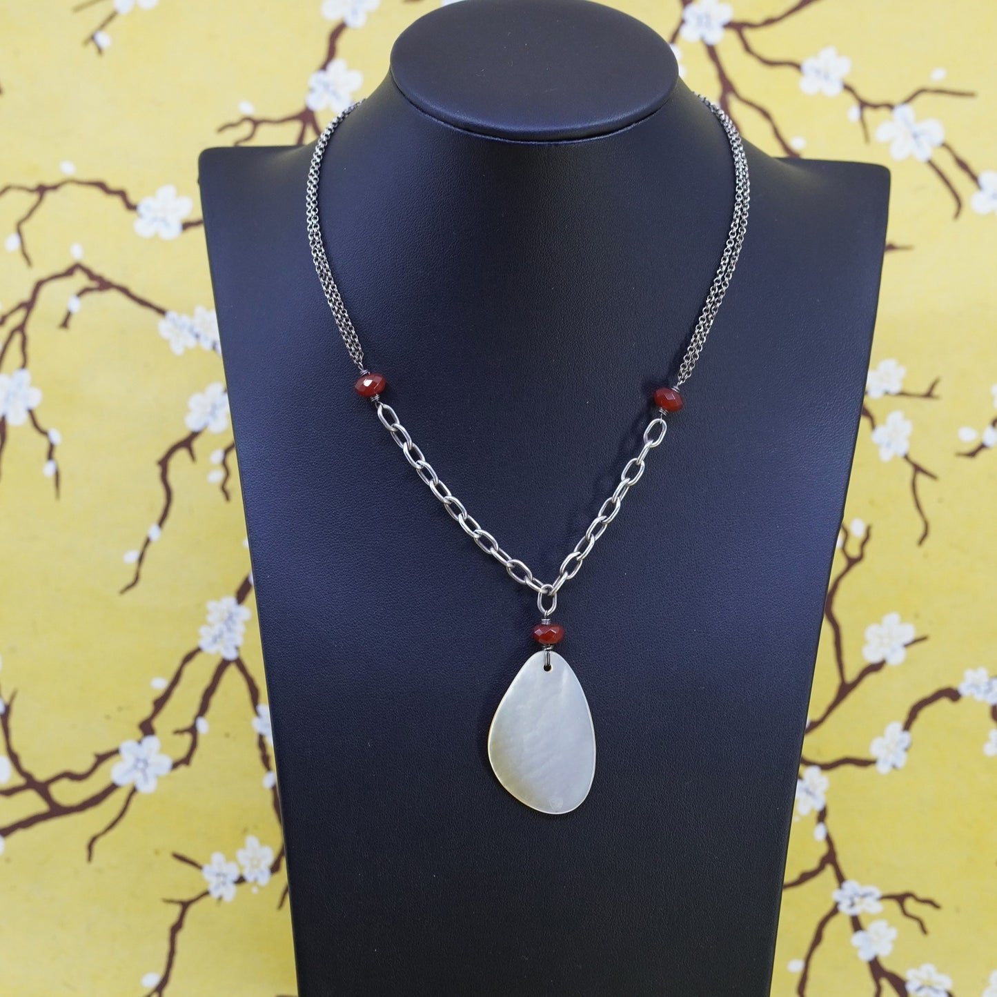 16”, sterling silver 925 handmade necklace w/ mother of pearl teardrop pendant