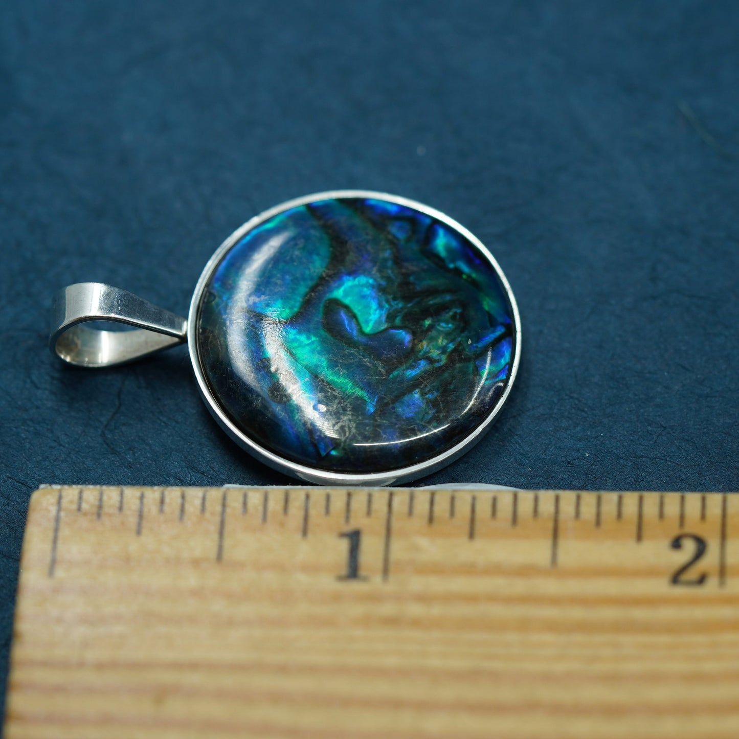 Vintage Sterling silver handmade pendant, 925 circle charm with abalone