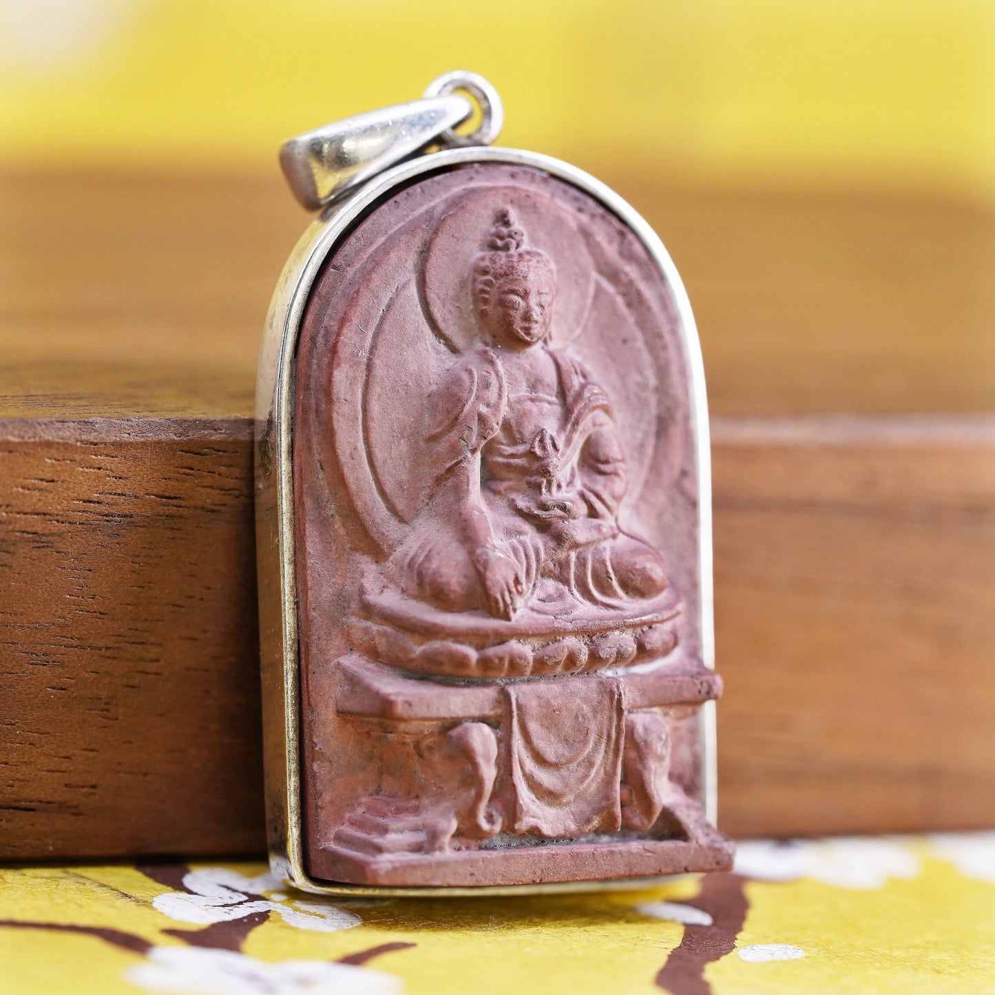 vintage Sterling 925 silver handmade pendant with carved Cinnabar Buddha