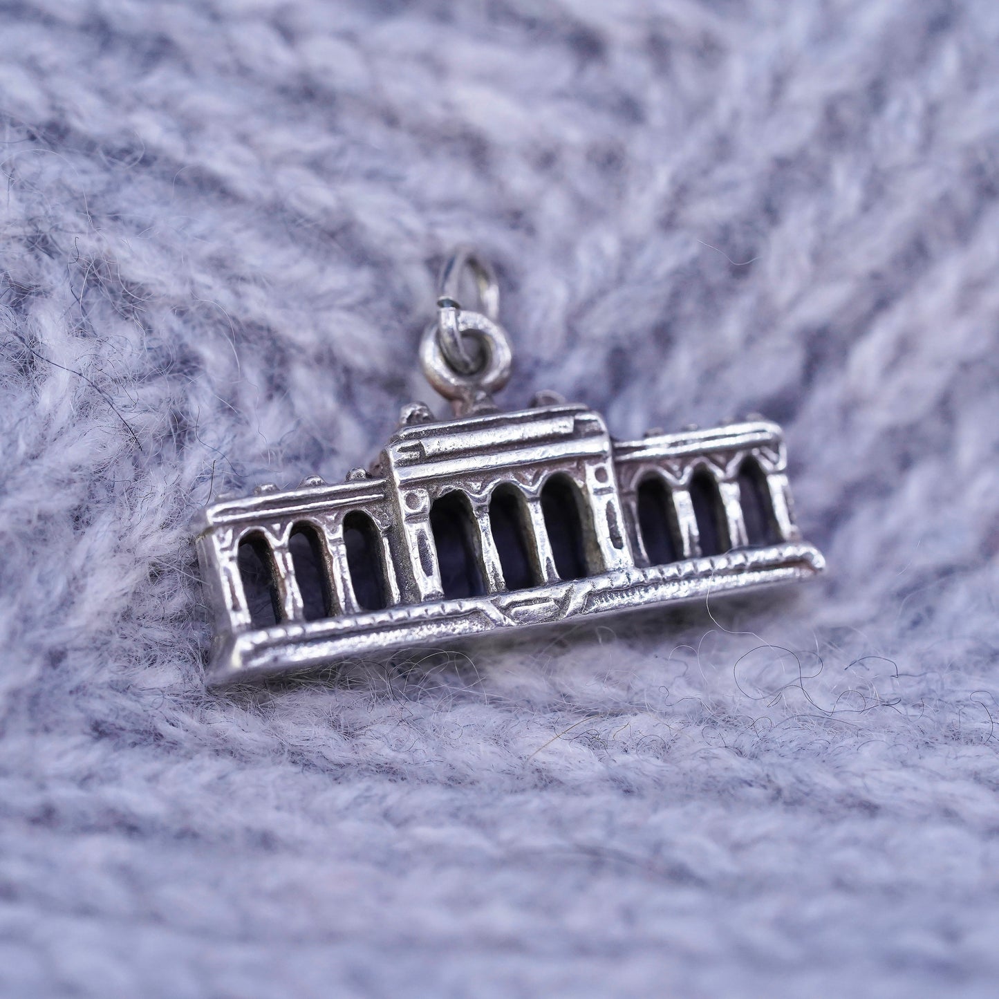 Vintage sterling silver 925 court building world traveler charm pendant