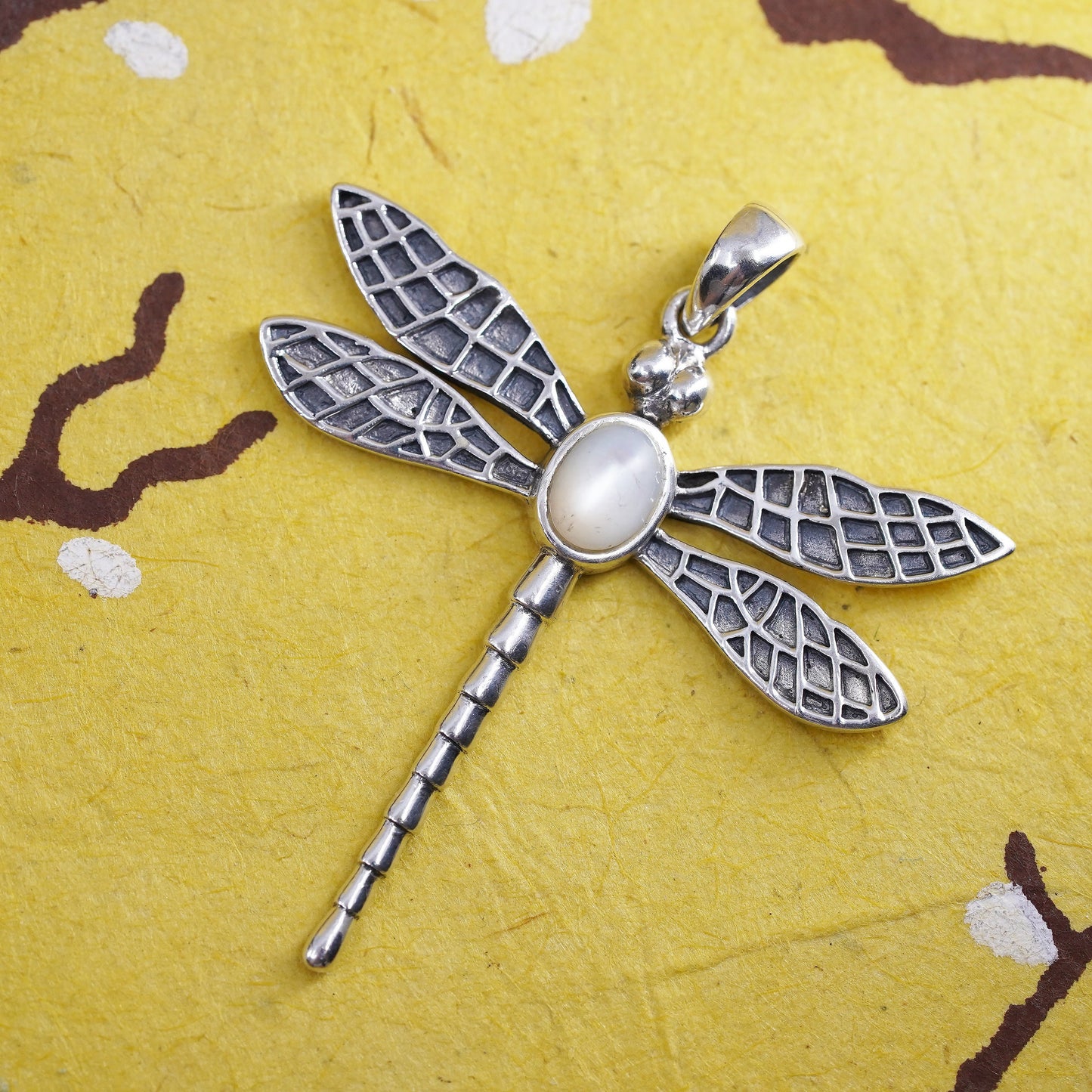 Vintage Sterling 925 silver handmade dragonfly pendant with mother of pearl