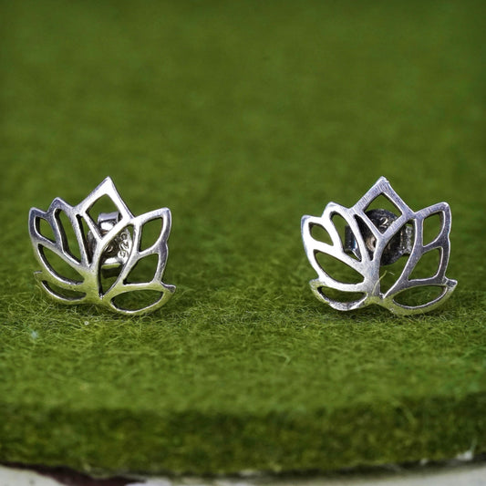 Vintage Sterling silver handmade earrings, 925 flower studs