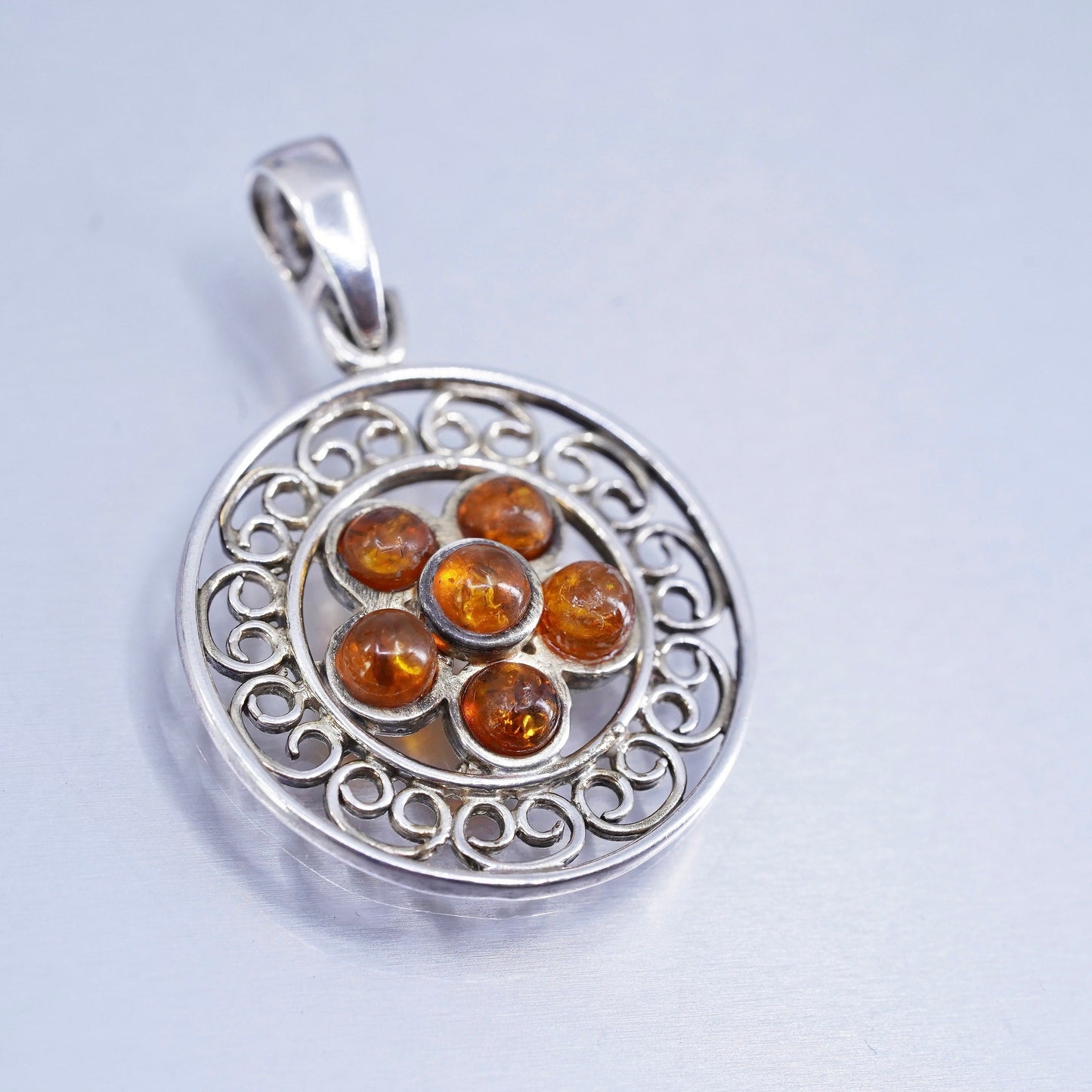 Vintage sterling 925 silver handmade filigree circle pendant with amber