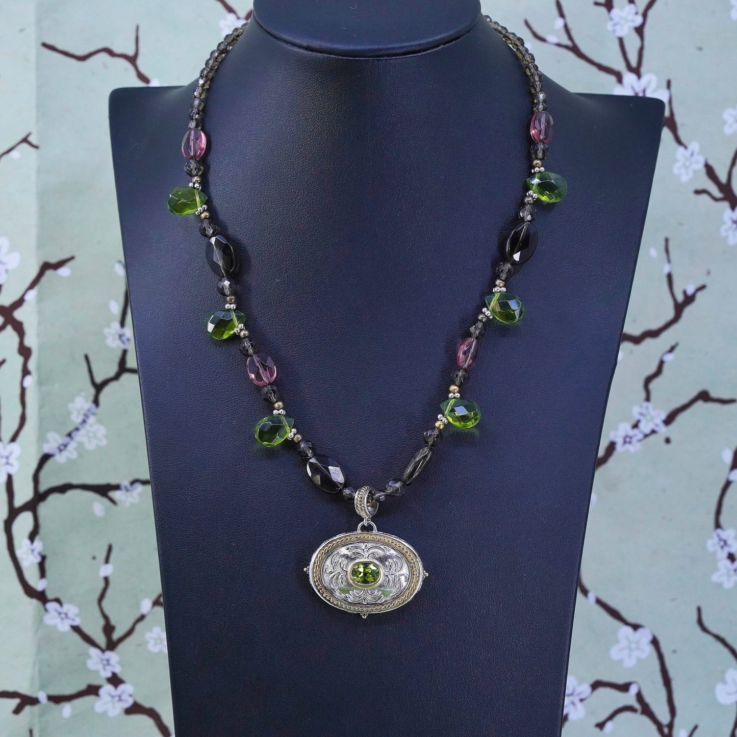 18”, two tone smoky quartz and peridot bead necklace with oval peridot pendant