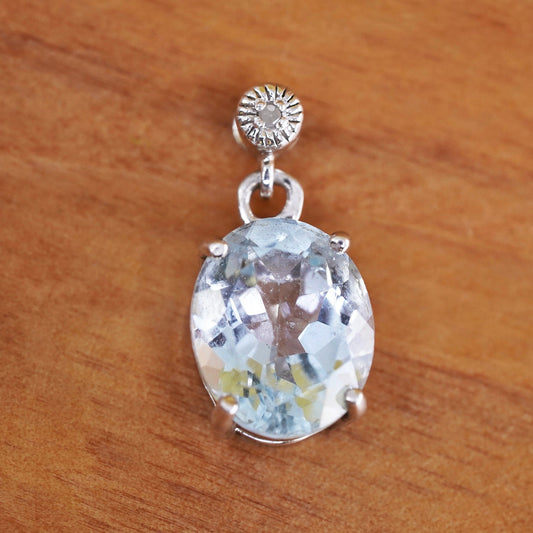 Vintage Sterling silver 925 pendant with blue topaz and diamond