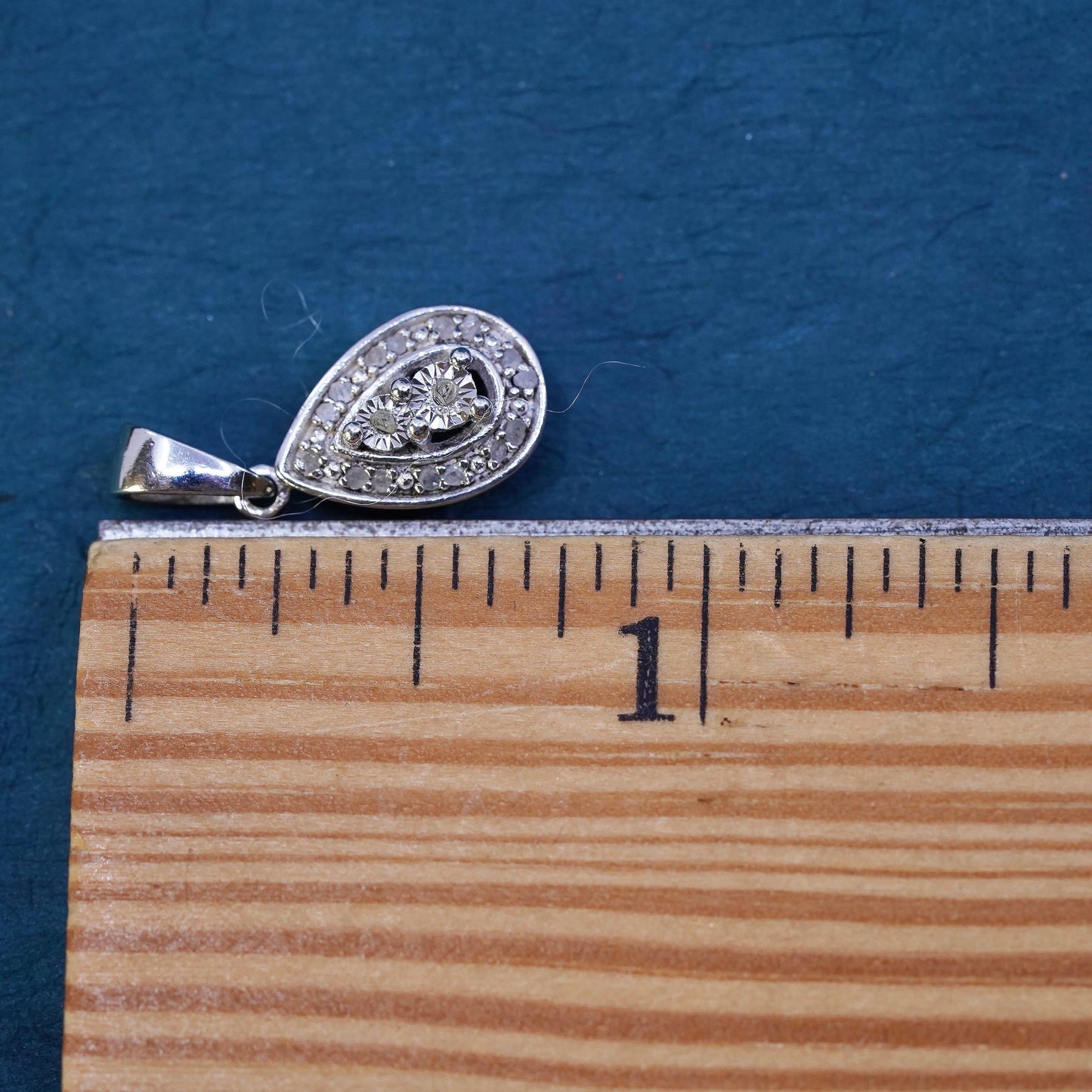 Vintage Sterling silver pendant, entwined 925 teardrop genuine clear diamonds