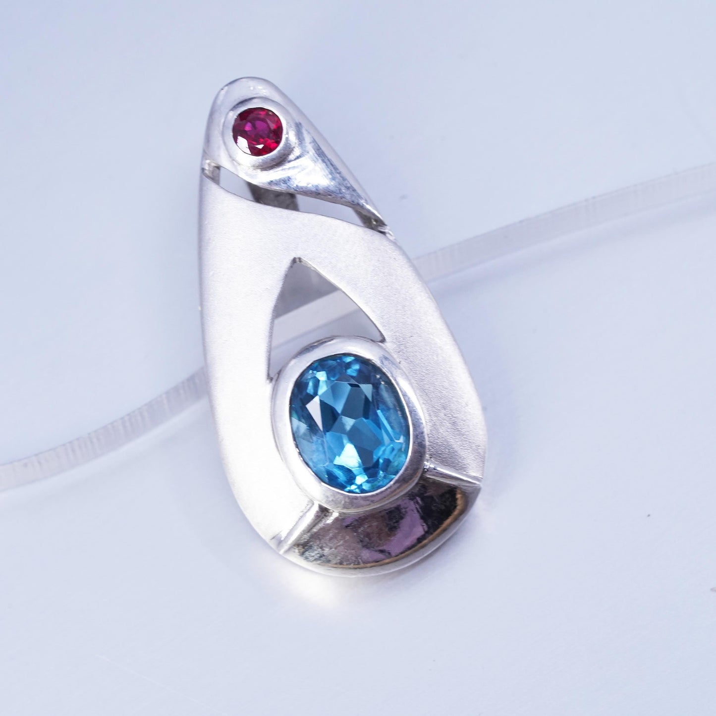 Vintage sterling 925 silver teardrop pendant with blue topaz and ruby