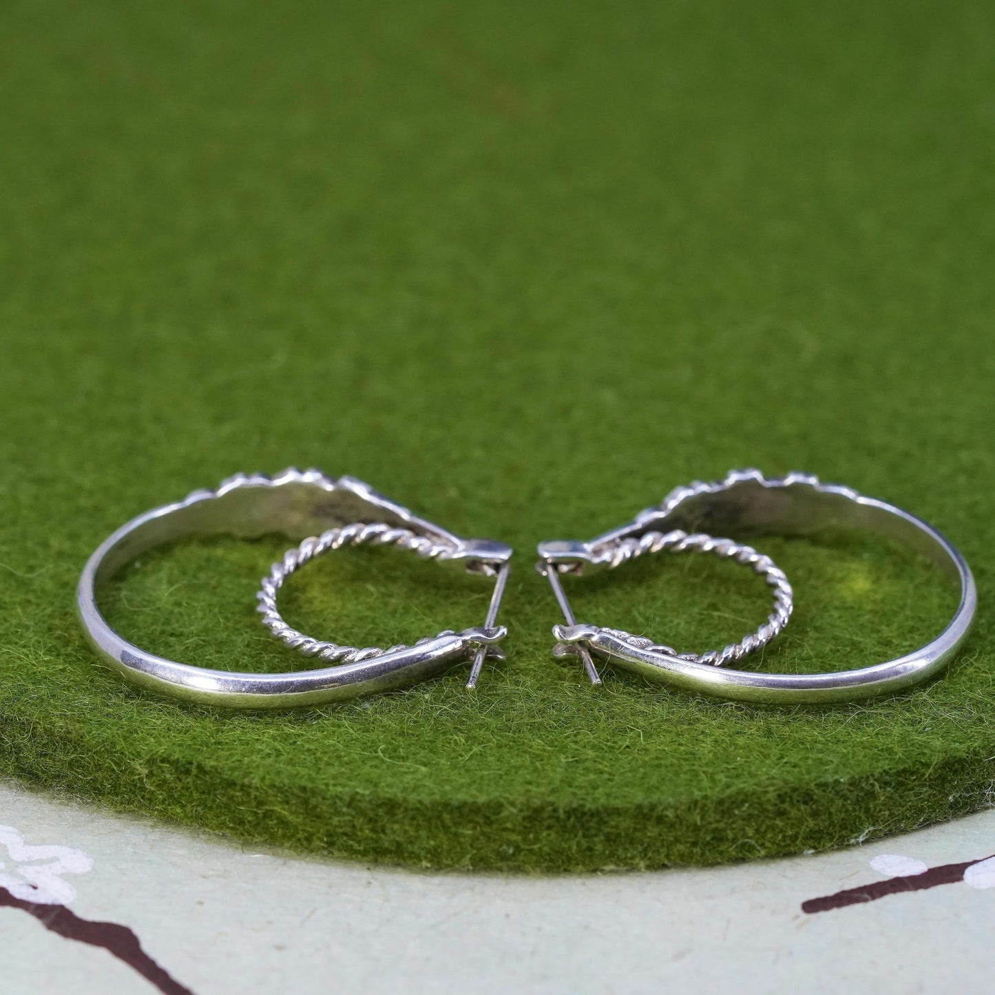 1" Vintage sterling silver bold loop earrings, primitive hoops enamel flowers