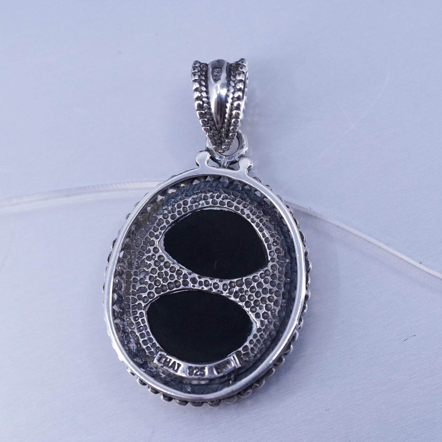 Vintage southwestern sterling 925 silver oval pendant with onyx and beads