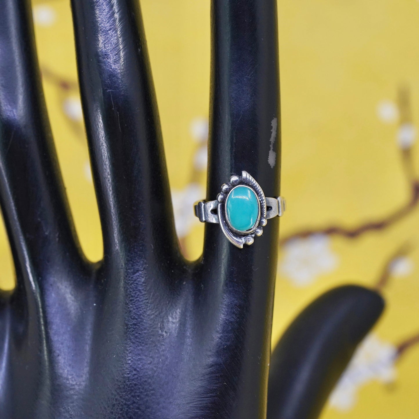 Size 4.5, Native American Sterling silver ring, jewelry, 925 band w/ turquoise