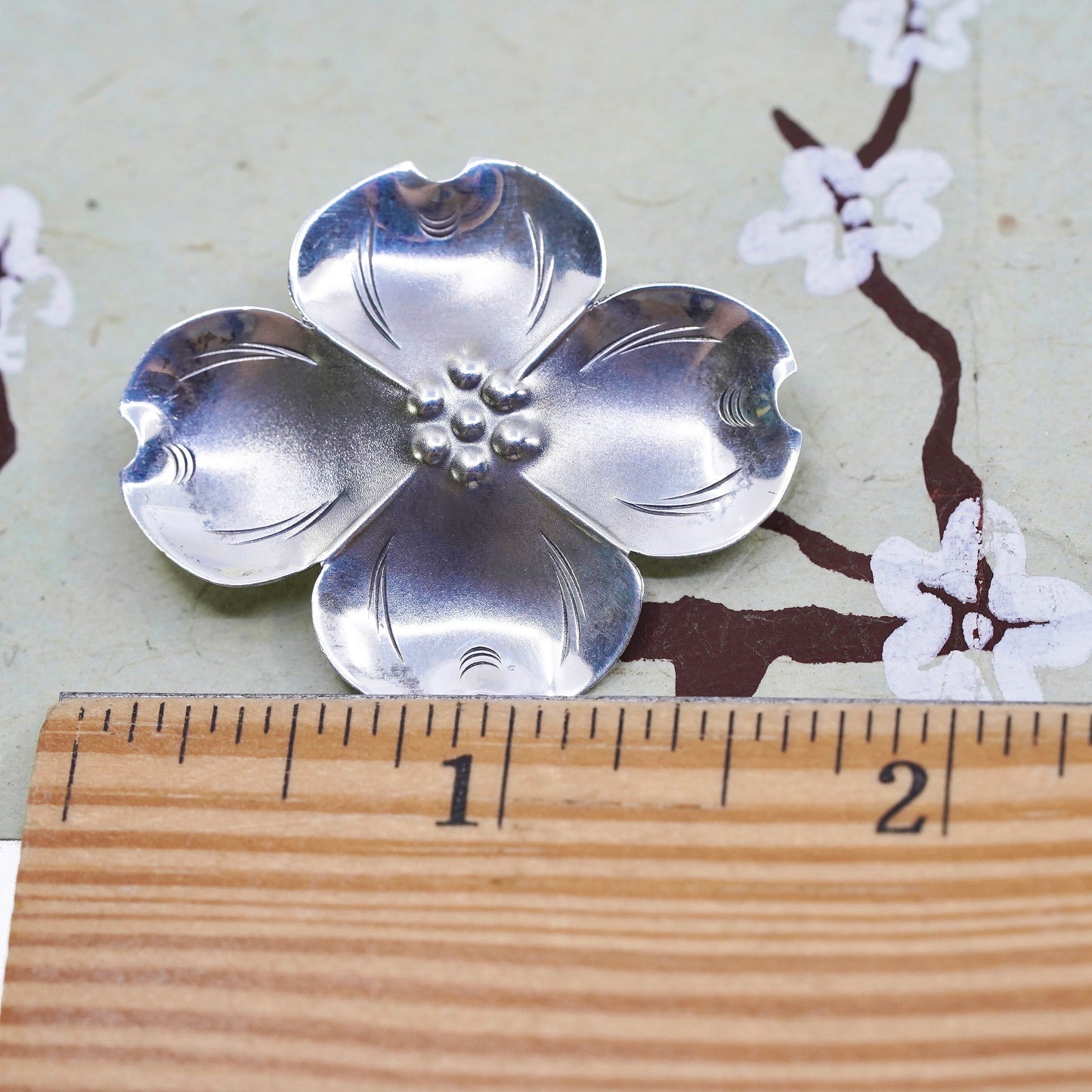 Vintage sterling silver dogwood flower shaped brooch, fine 925 silver brooch