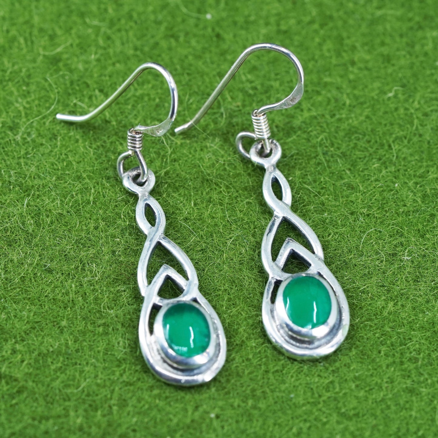 Vintage Irish Sterling silver earrings, 925 silver whirl waves dangles and jade