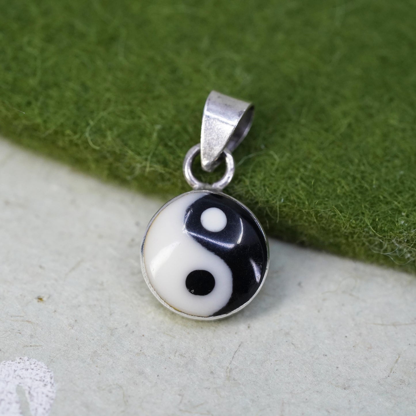 Vintage sterling silver handmade pendant, 925 yin yang circle with enamel inlay