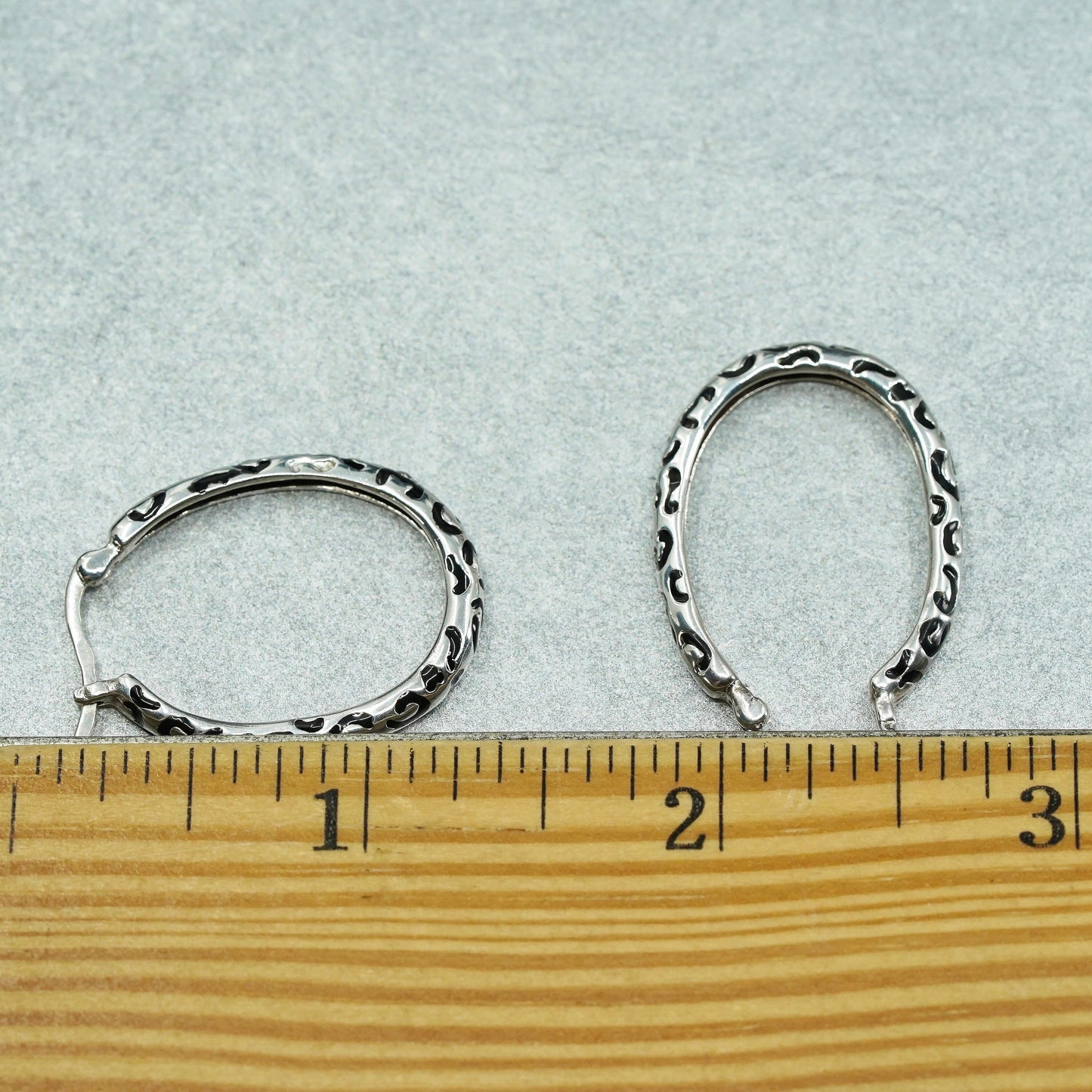 1.25”, vintage Italy Sterling silver handmade earrings, textured 925 bold hoops