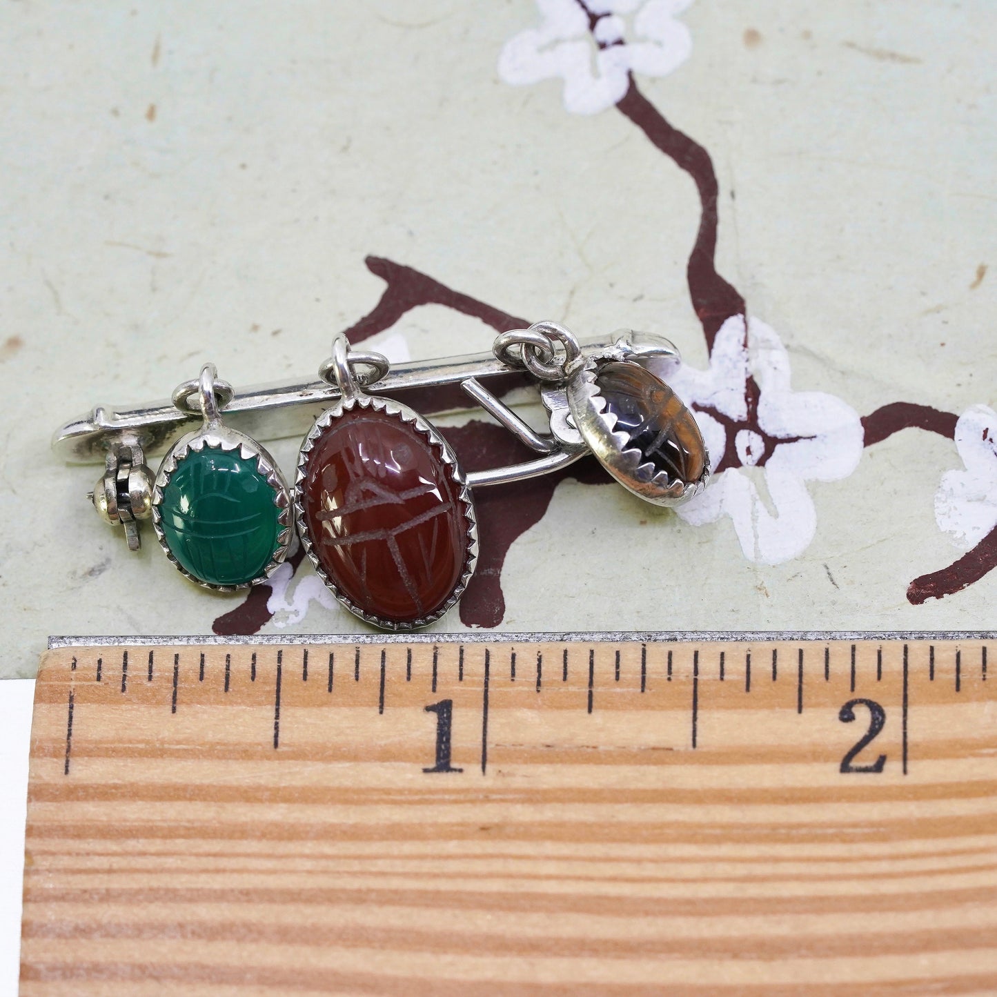 sterling silver brooch, 925 ribbon with carnelian jade golden tiger eye charm