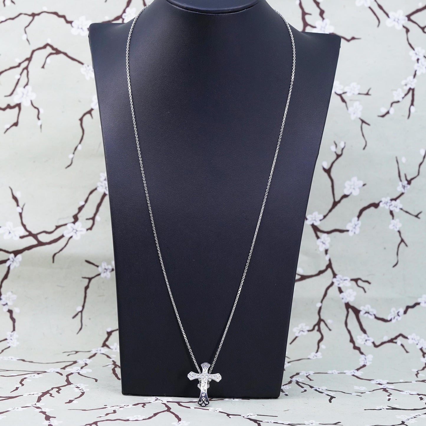 24", sterling silver necklace, 925 flatten circle chain textured cross Pendant