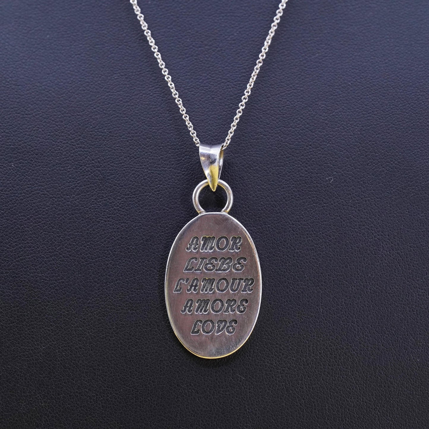 18", Carolee Sterling 925 silver necklace, oval pendant amor liebe amour amour