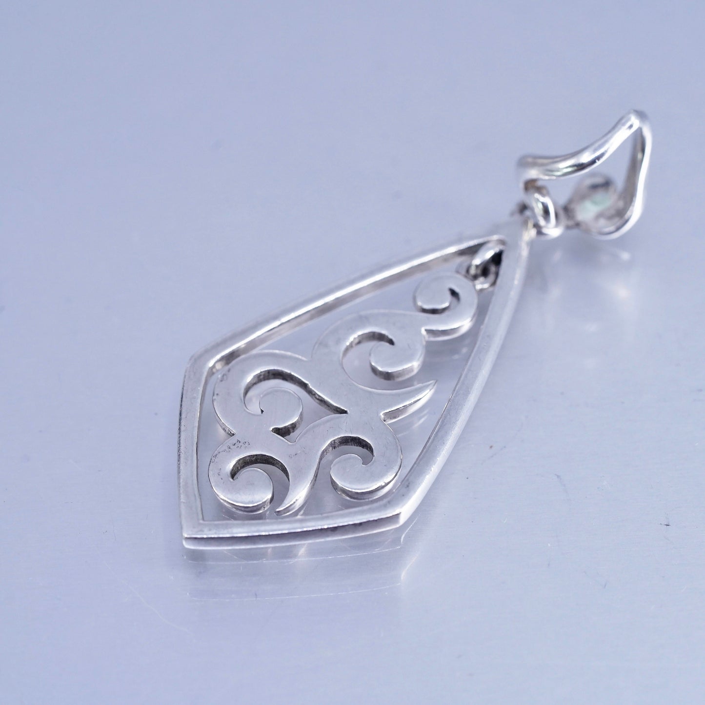 S1387. Whimsical Scroll Design Sterling Silver Pendant by Silpada. Vintage.