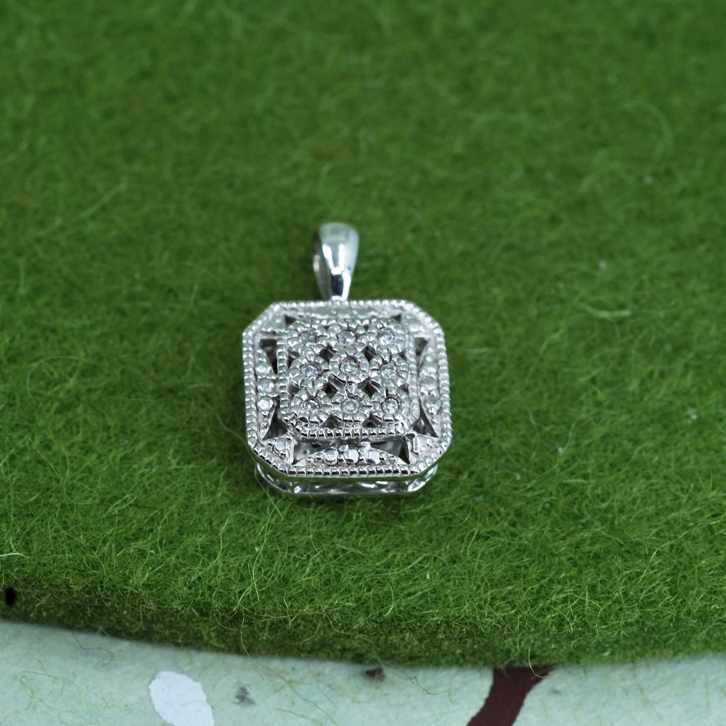 vintage Sterling silver Pendant, 925 square with cluster real diamond