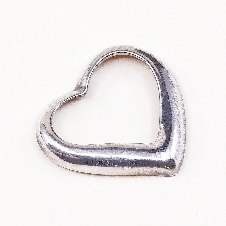 VTG sterling silver pendant, heart shaped, fine 925 silver heart