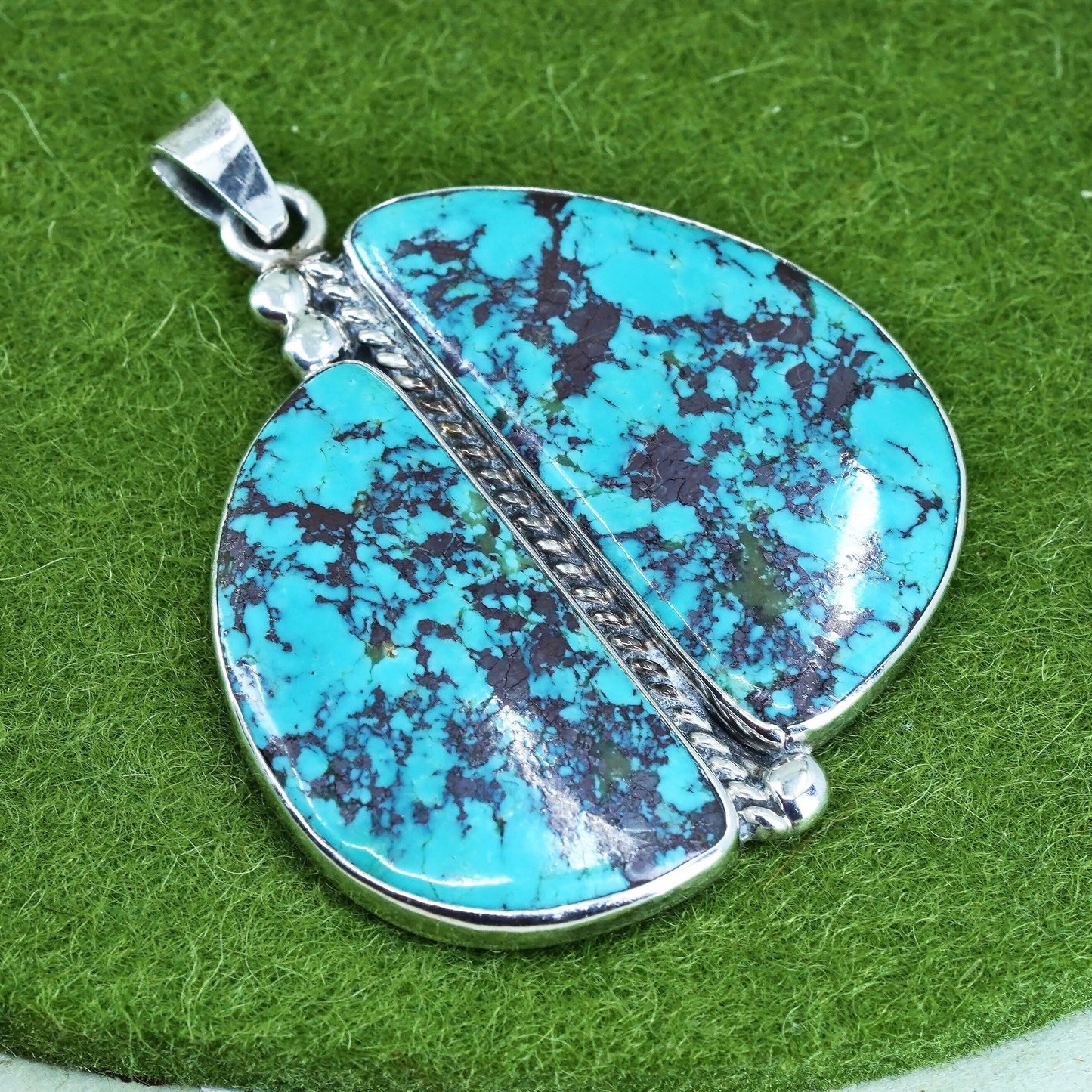 Native American Navajo sterling silver 925 handmade pendant kingsman turquoise