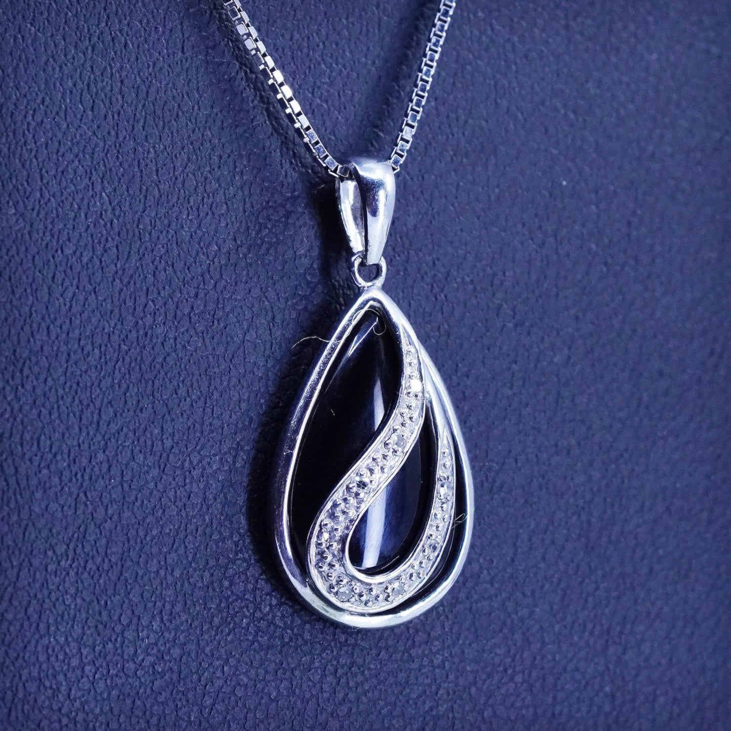 18", sterling 925 silver necklace, teardrop onyx diamond pendant with box chain