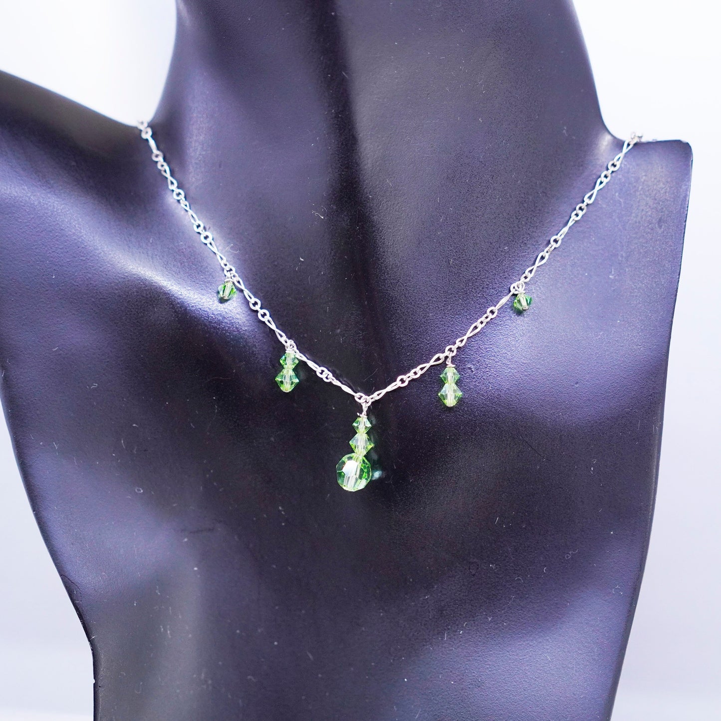 16”, Native American Sterling 925 silver figaro necklace green crystal beads