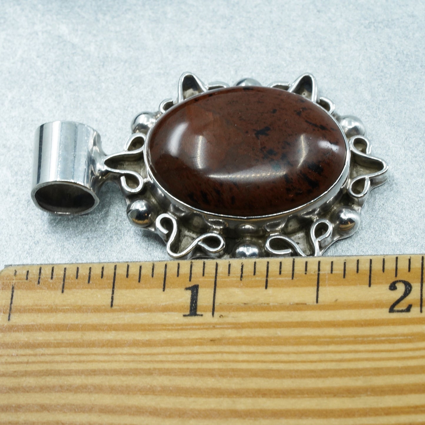 Vintage Mexican sterling 925 silver handmade pendant with oval jasper and beads