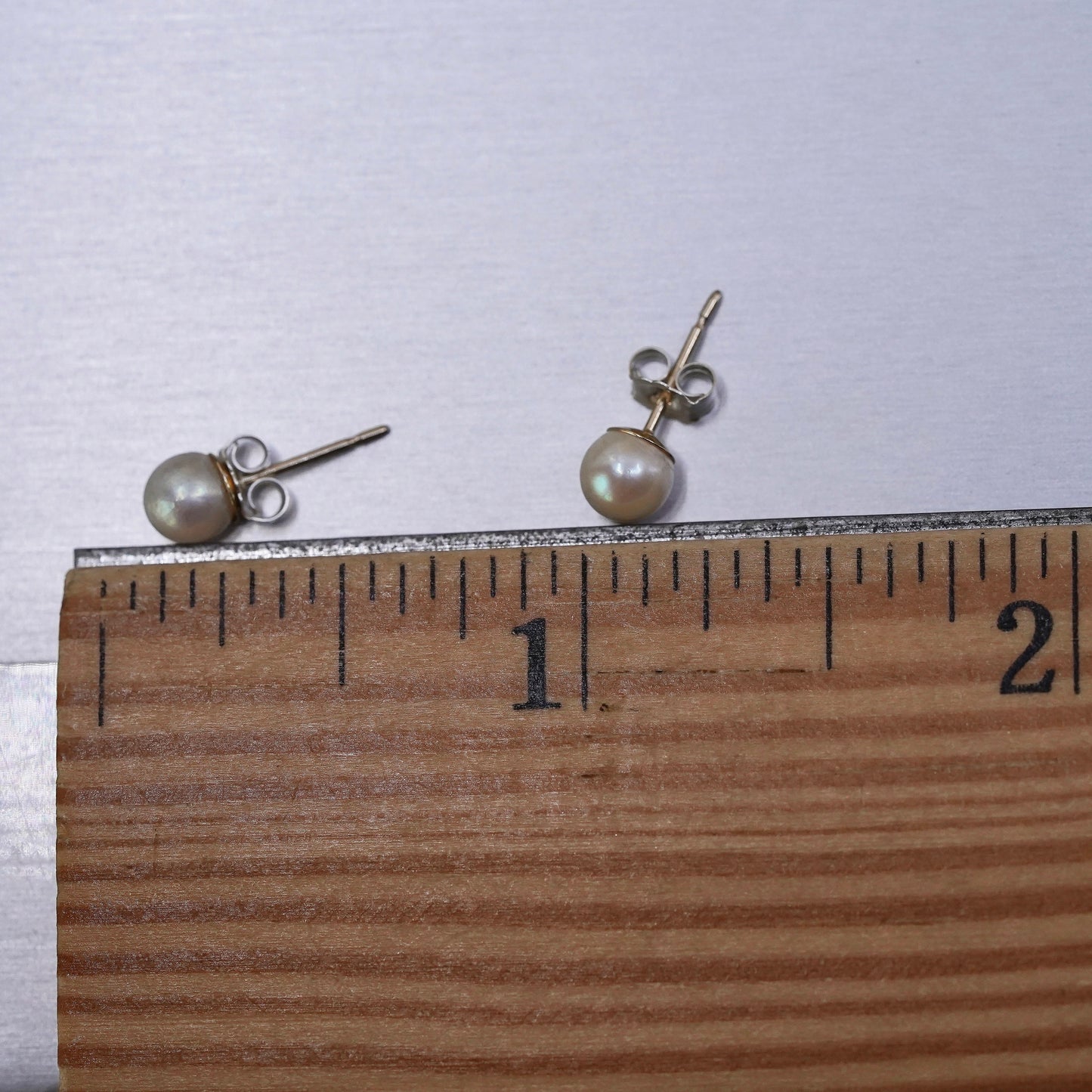 3mm, Vintage 925 Sterling silver handmade studs earrings white pearl