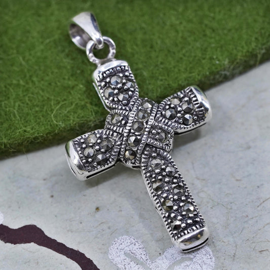 vintage sterling silver handmade pendant, Mexico 925 cross with marcasite