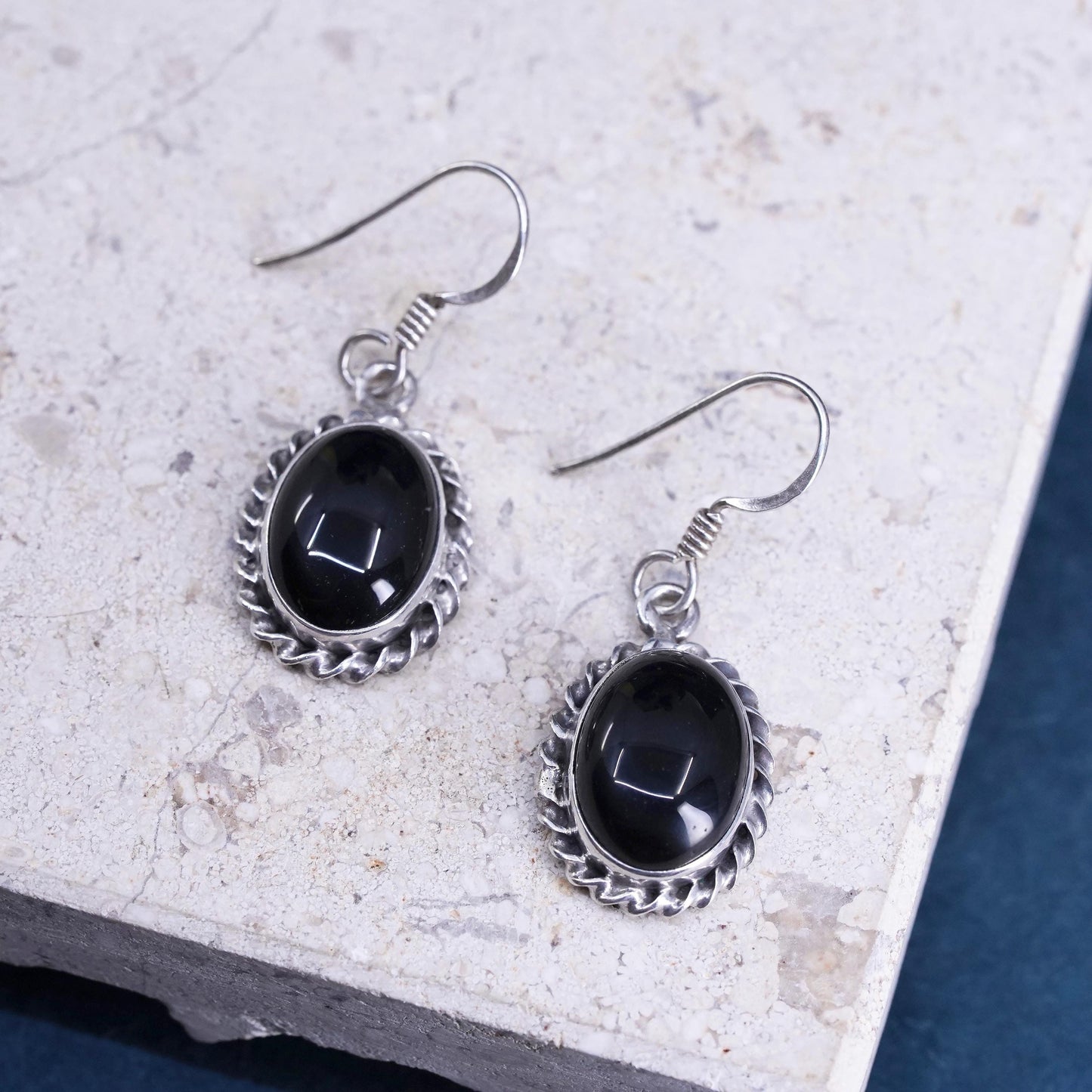 Vintage Sterling 925 Silver Handmade Earrings with oval onyx and cable around