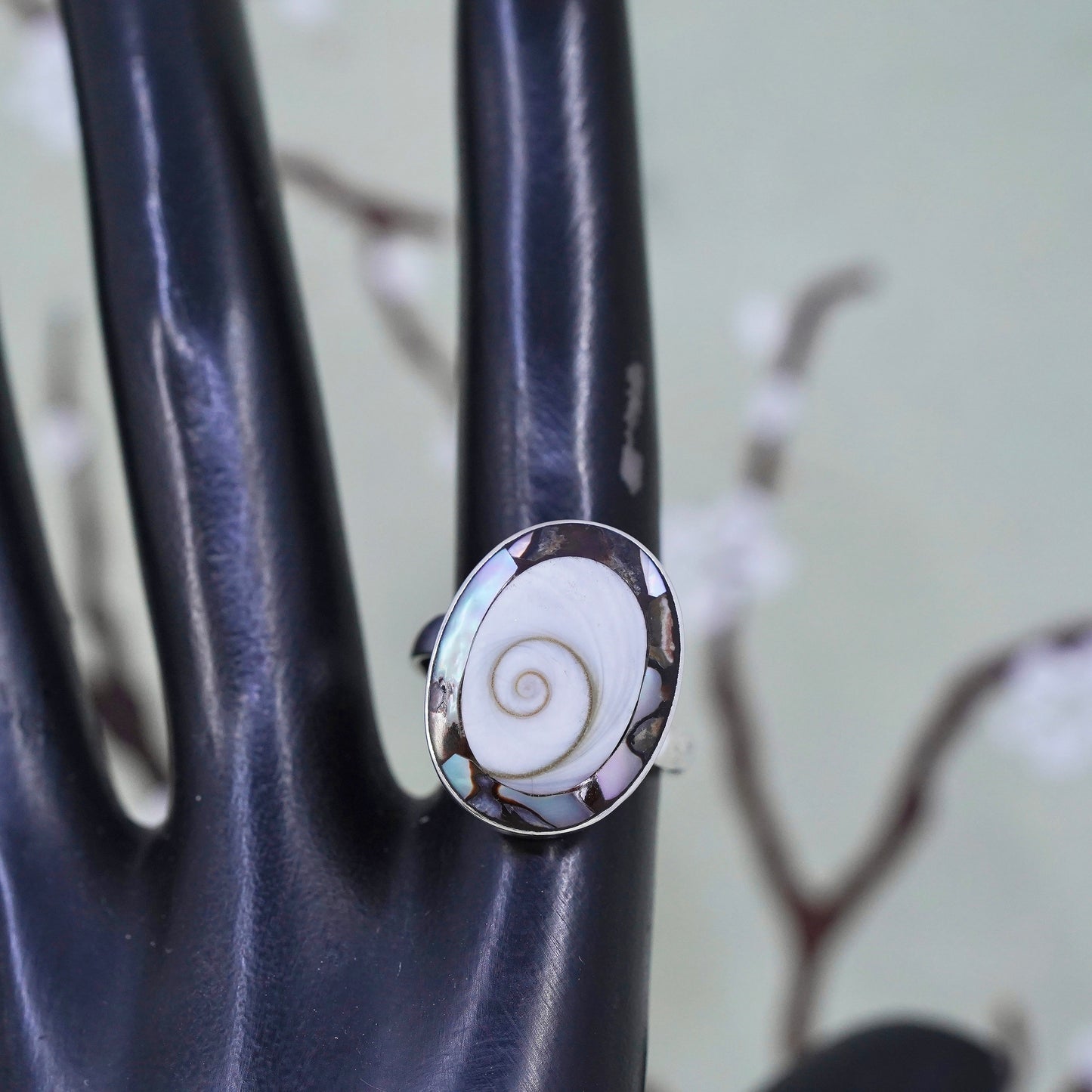 Size 7, Vintage sterling silver ring, handmade 925 band shiva eye snail shell