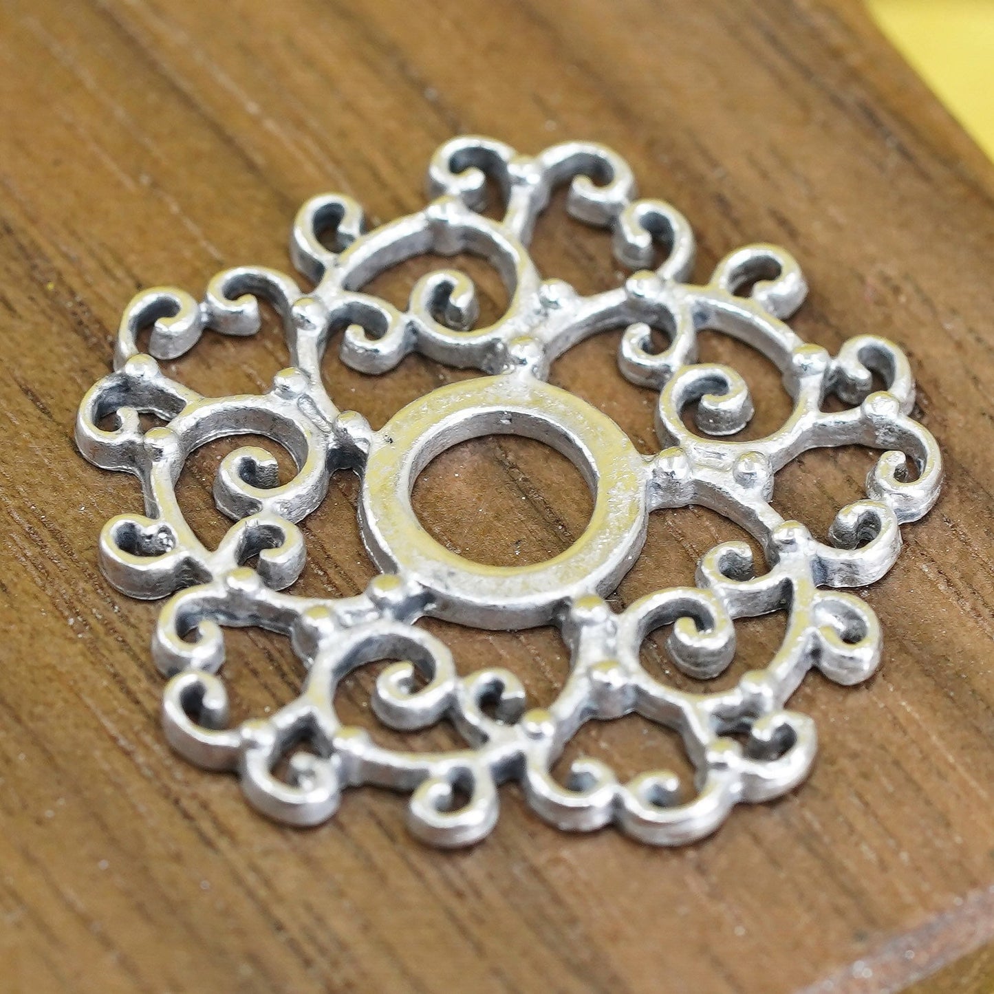 Vintage Sterling silver handmade pendant, 925 filigree circle