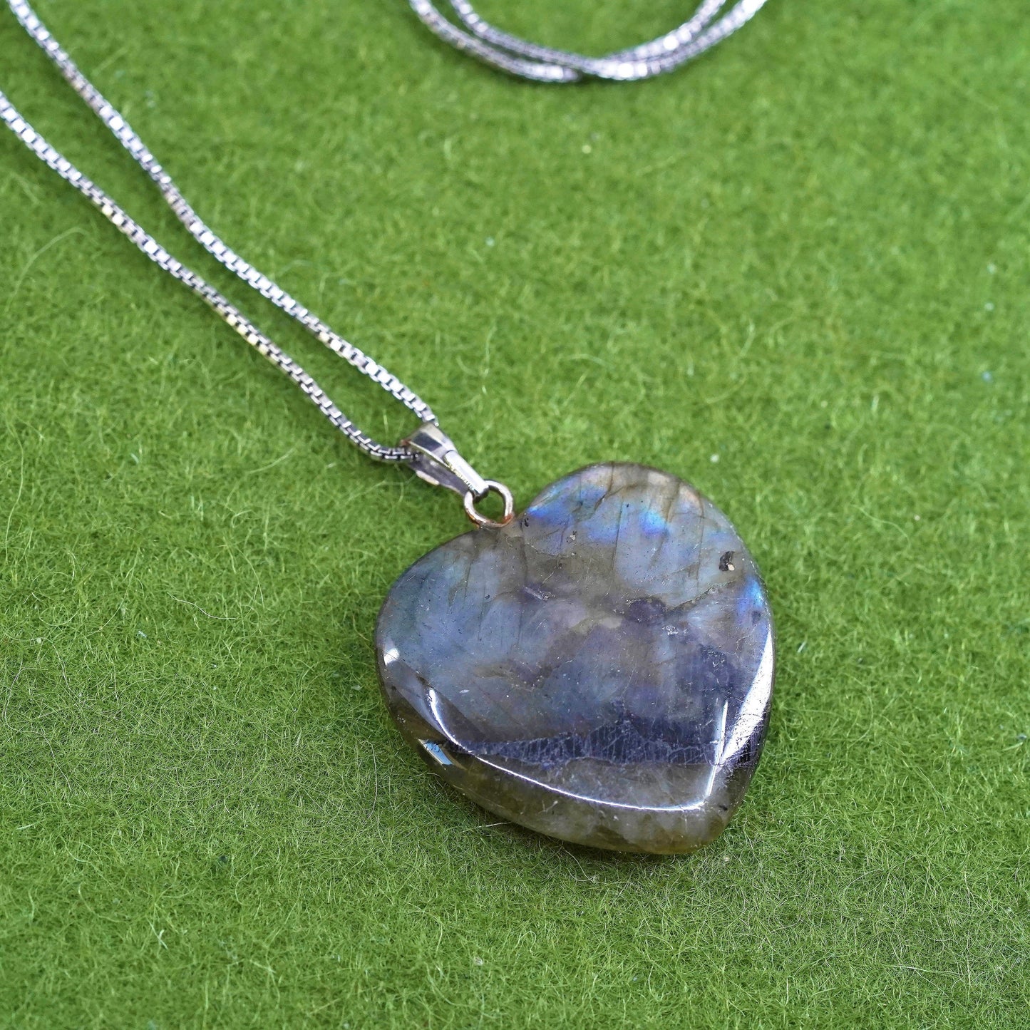 18", sterling silver handmade necklace, 925 box chain labradorite heart Pendant