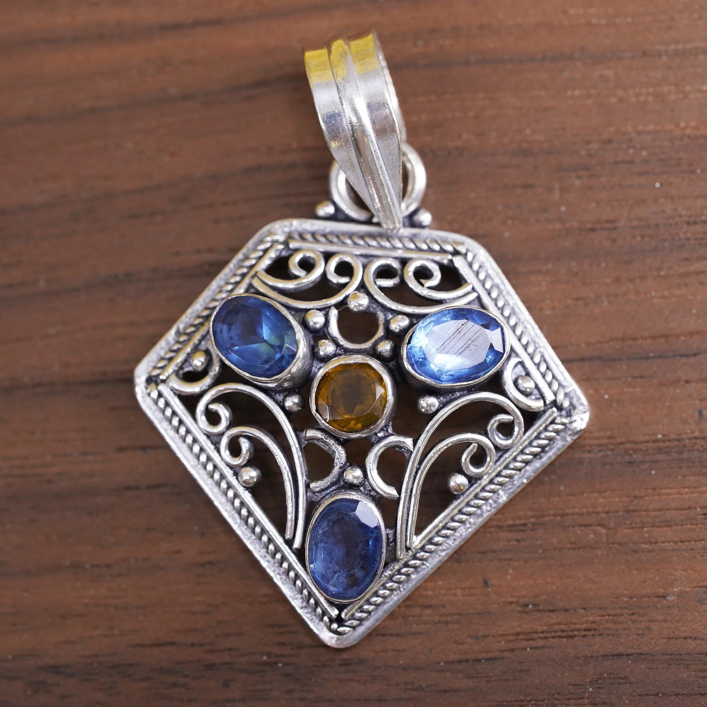 Vintage Sterling silver pendant, 925 filigree diamond with amethyst and topaz