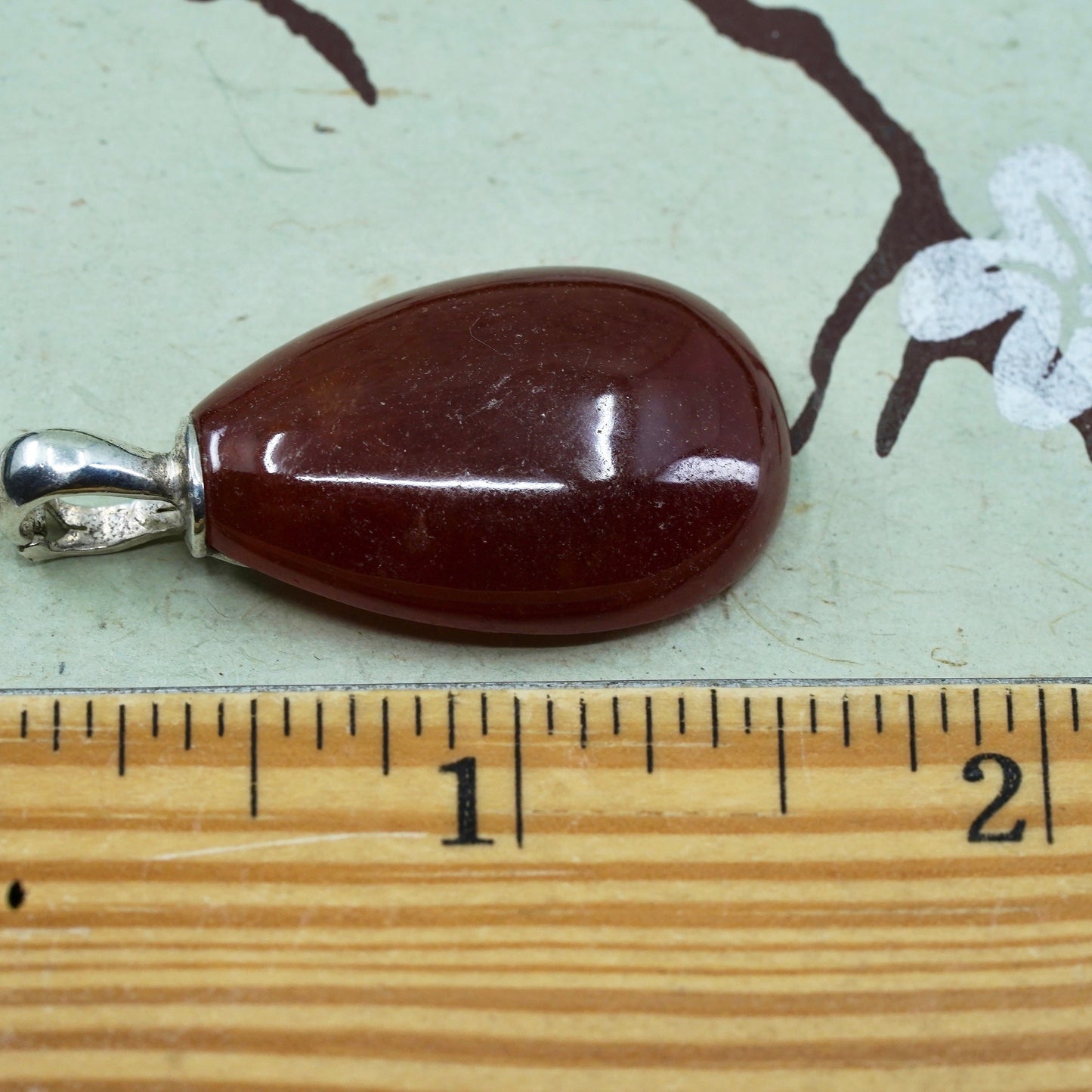 Vintage sterling silver 925 handmade teardrop pendant with carnelian