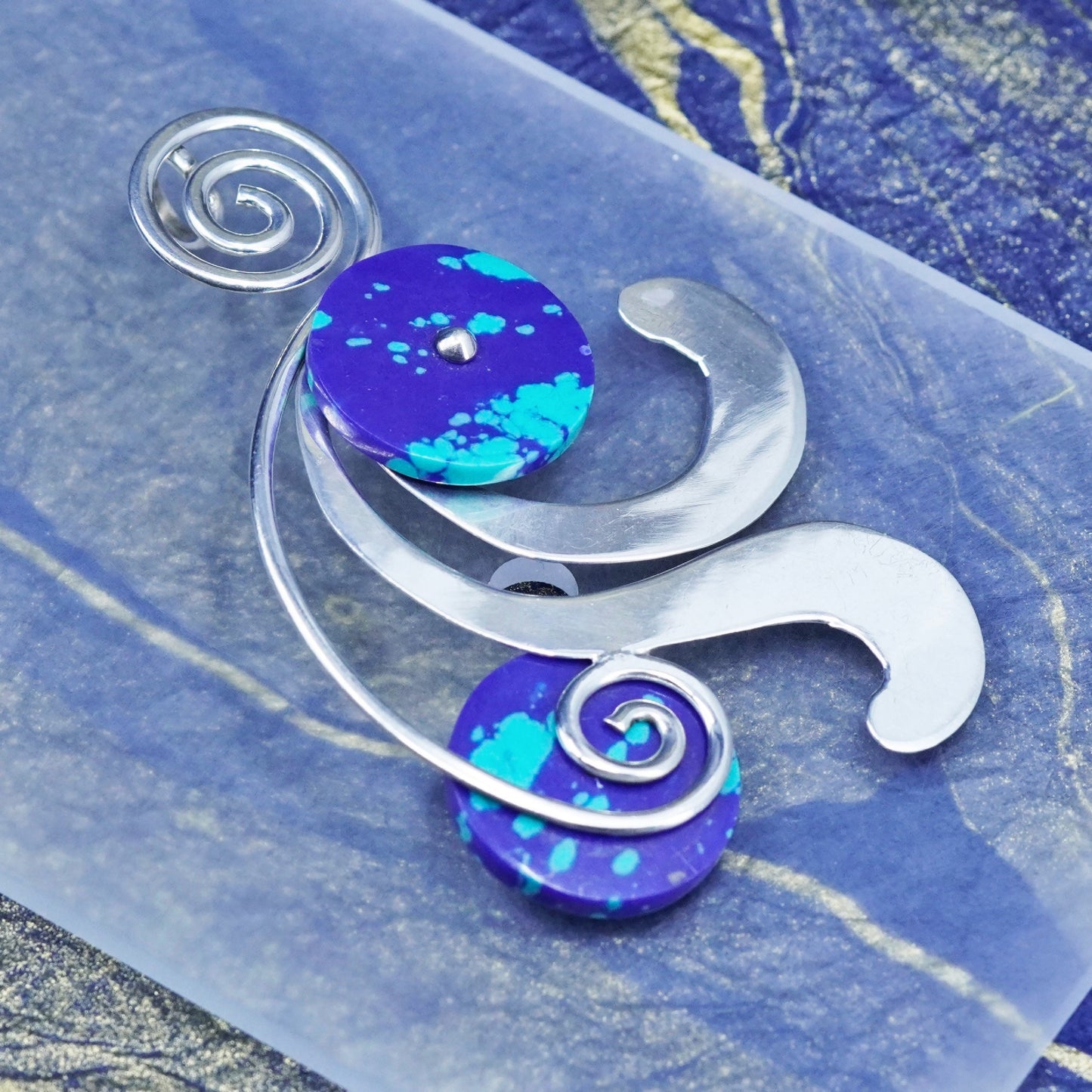 Mexican Sterling silver handmade pendant, 925 swirly wave w/ rain flower stone