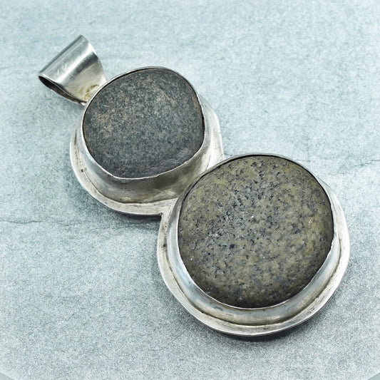 Vintage sterling 925 silver handmade pendant with rocks