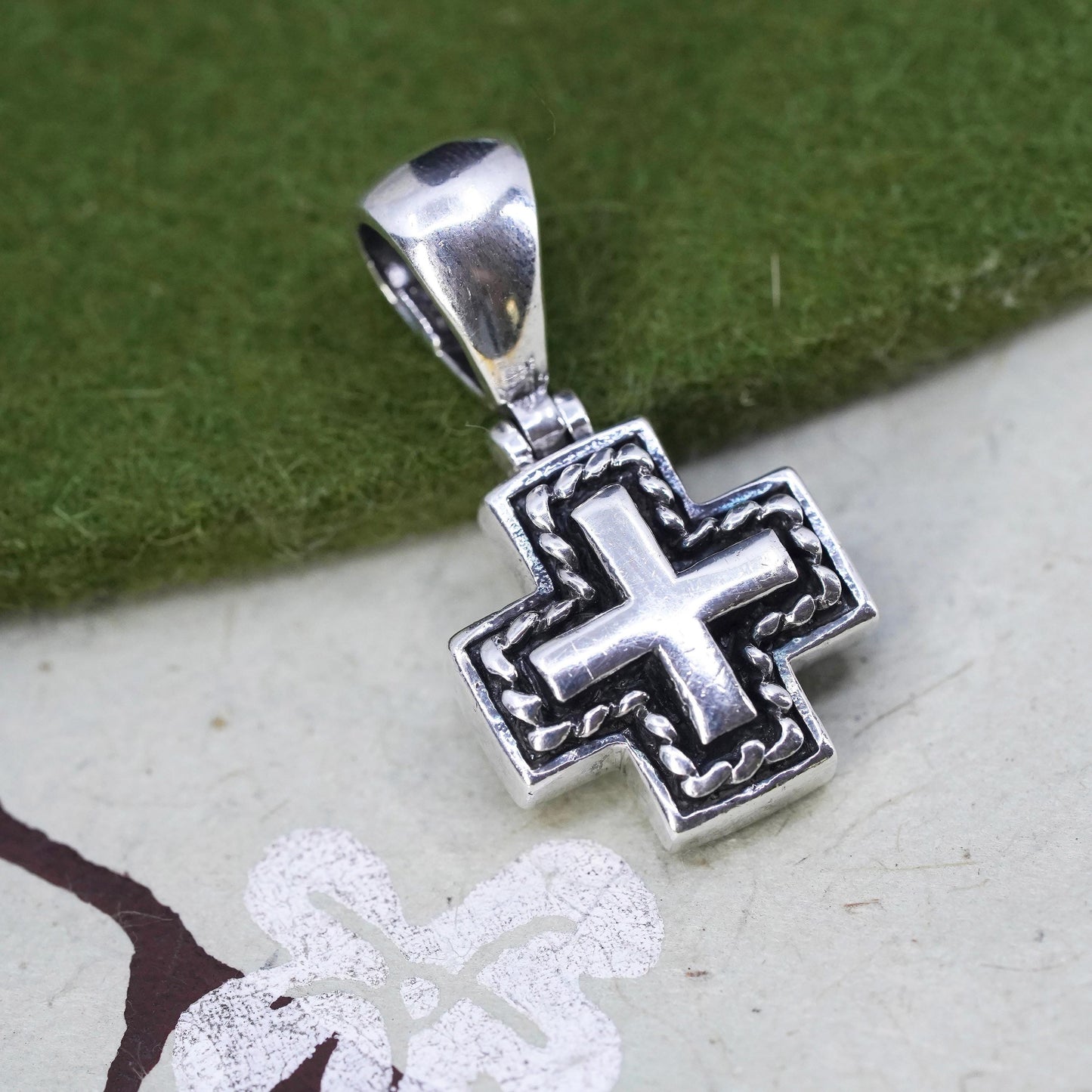 VTG handmade sterling silver, 925 double sided cross pendant mother of pearl