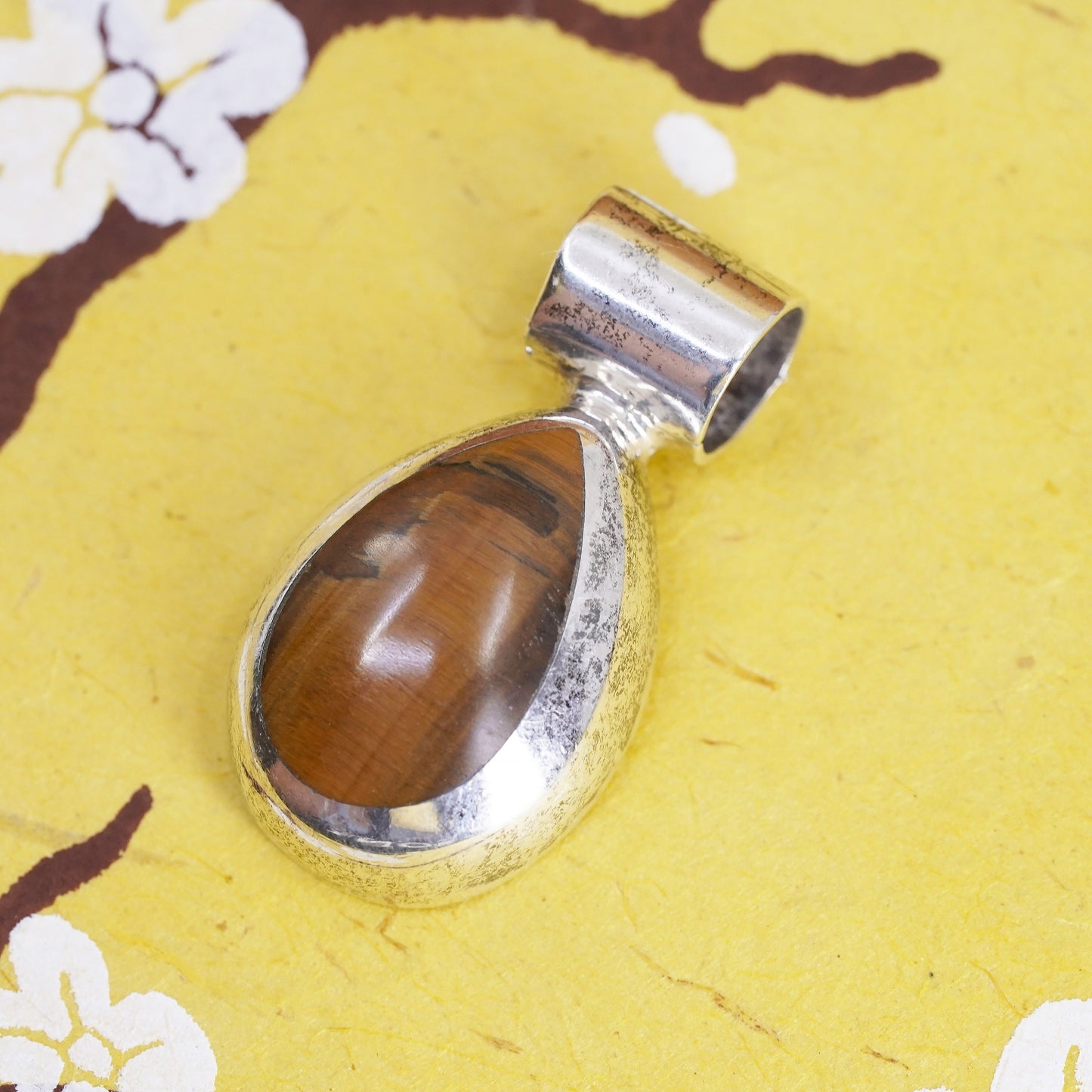 Vintage Sterling 925 silver handmade teardrop pendant with golden tiger eye