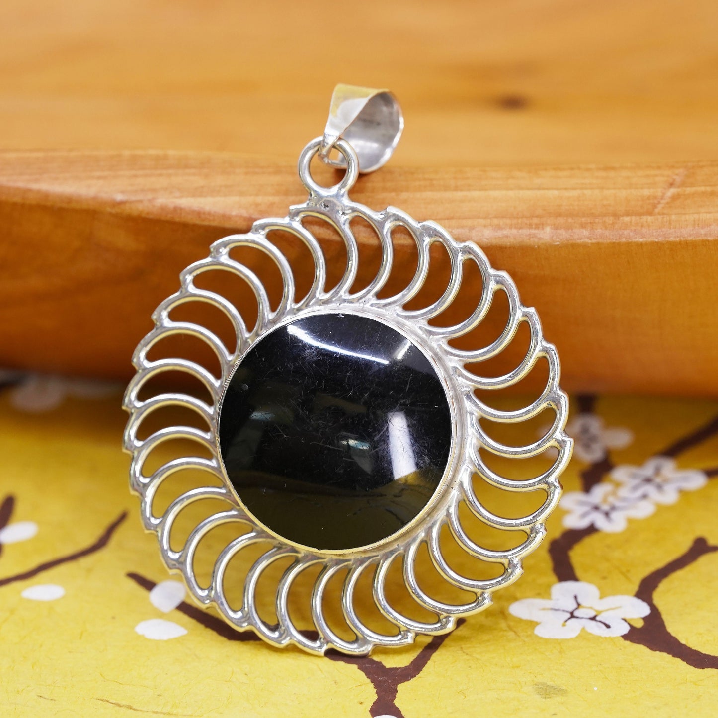 Vintage Sterling silver sun pendant, Mexican 925 with circle black onyx inlay